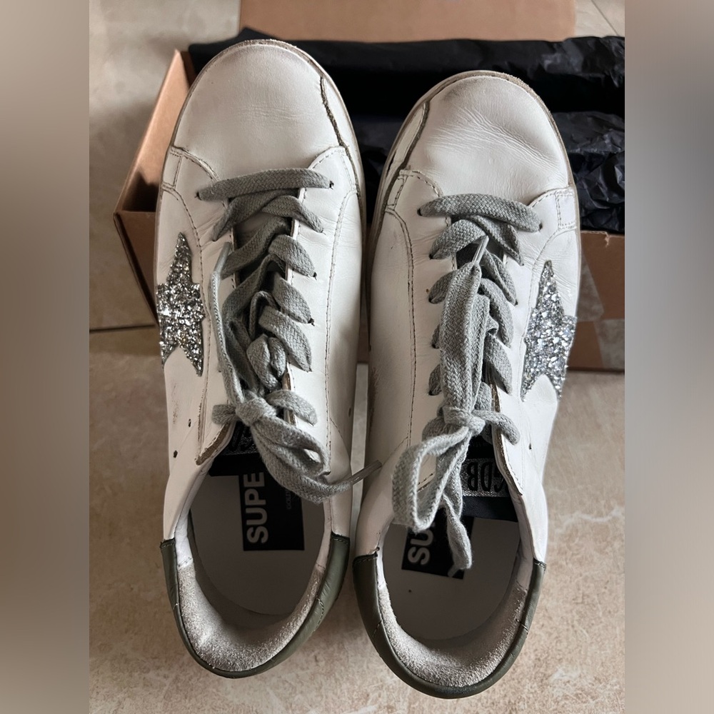 Golden Goose Sneakers